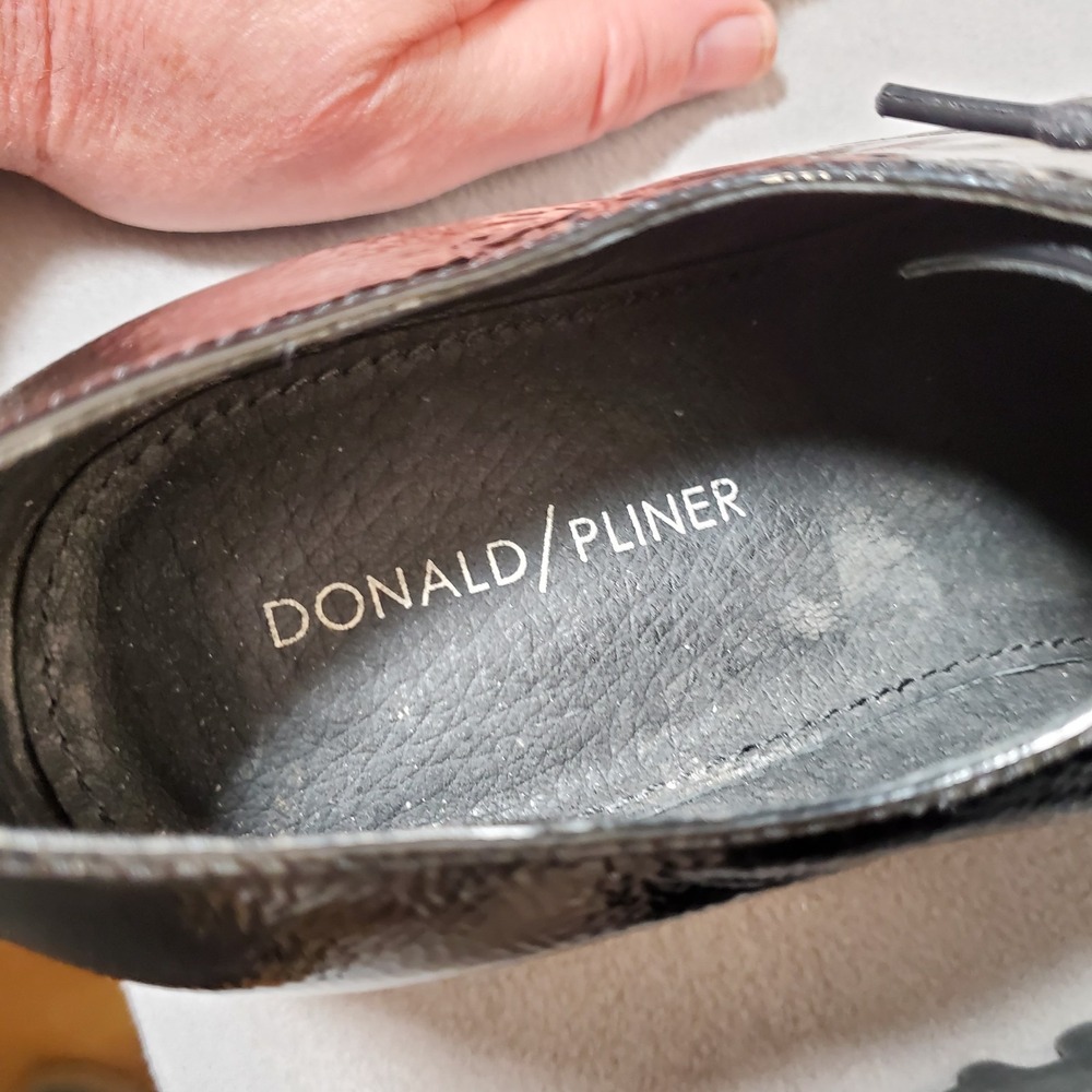 Donald Pliner Emill Oxford Womens 8M‎ Black Patent Leather Lug Sole Goth Grunge - Picture 7 of 8